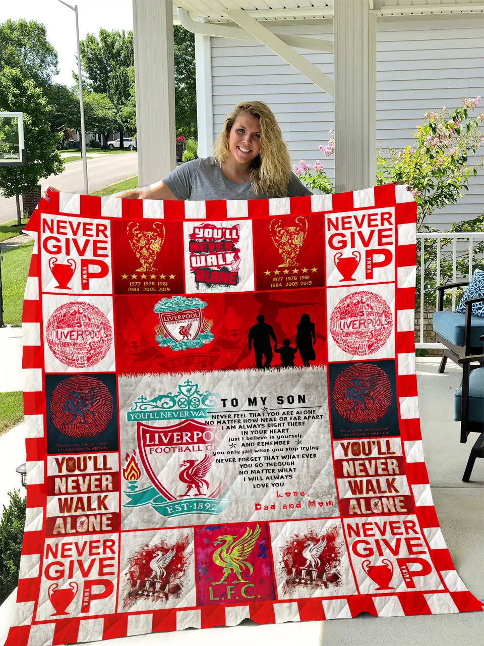 1589986906 liverpool dad and mom to son quilt blanket i1d1 4F98A8
