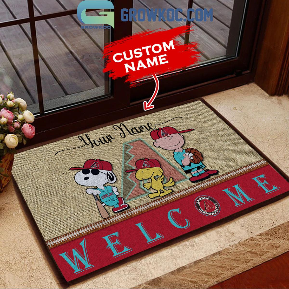 Arizona Diamondbacks Snoopy Personalized Fan Doormats 1 p1d2e