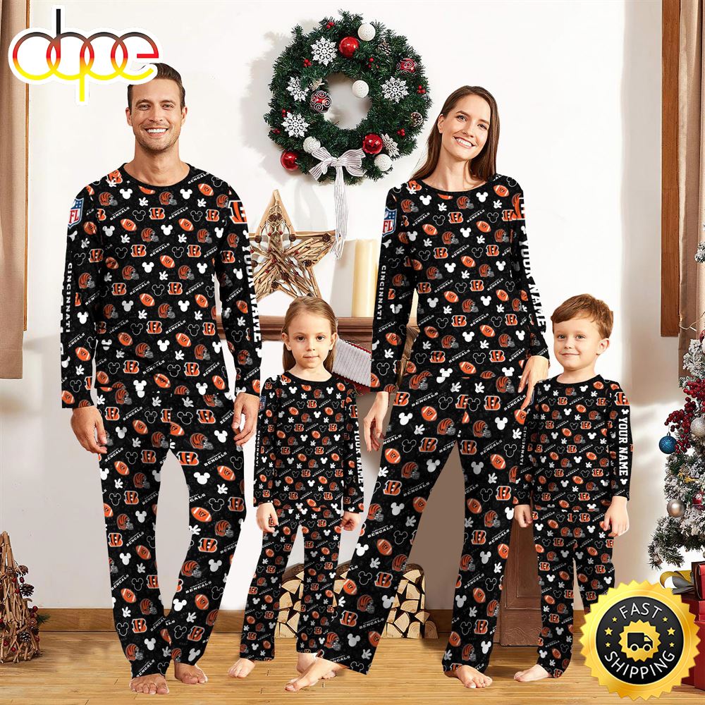 Cincinnati Bengals NFL And Mickey Mouse Pajamas Custom Your Name ewczns