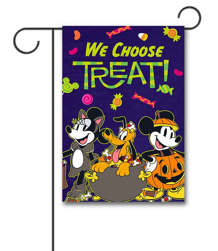 DIS3770 Disney Mickey and Minnie Halloween Garden Flags