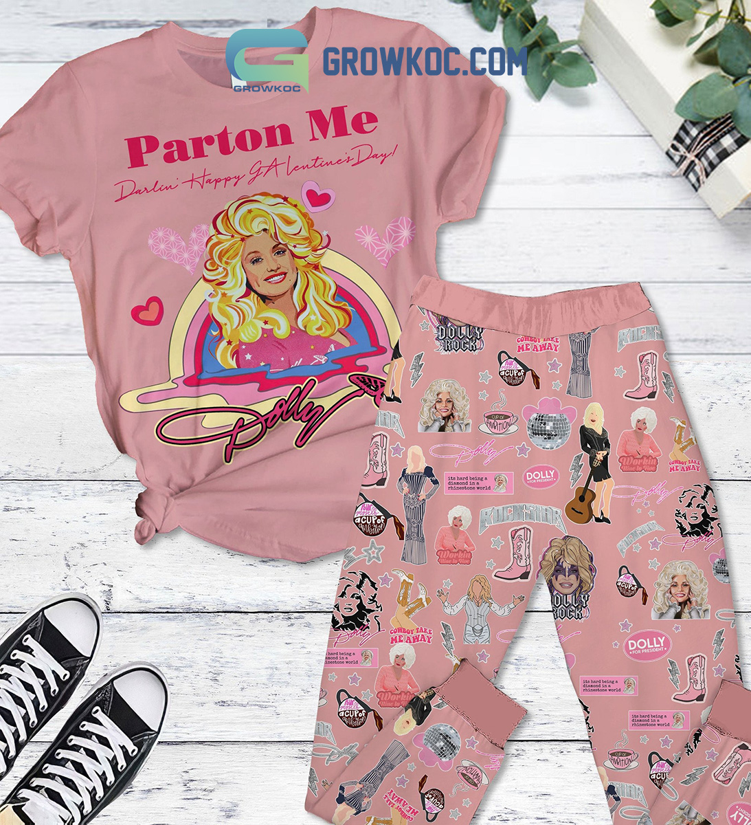 Dolly Parton Me Valentine Pink Fleece Pajamas Set2B1 pcEB2