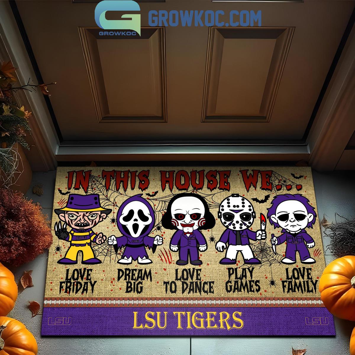 LSU TIGERS In This House We Love Halloween Horror Movies Doormat 1 bWo1s