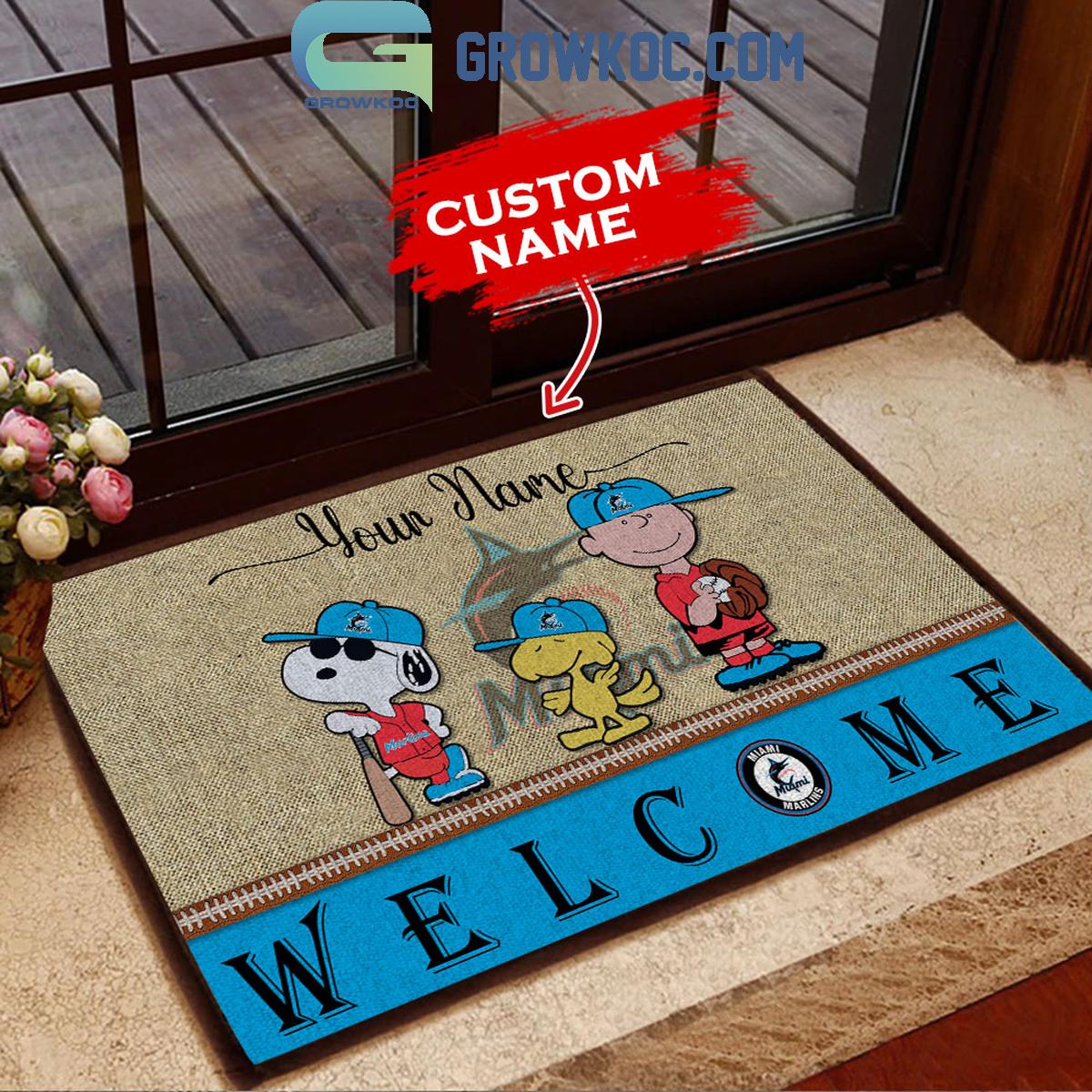 Miami Marlins Snoopy Personalized Fan Doormats 1 QI6dv