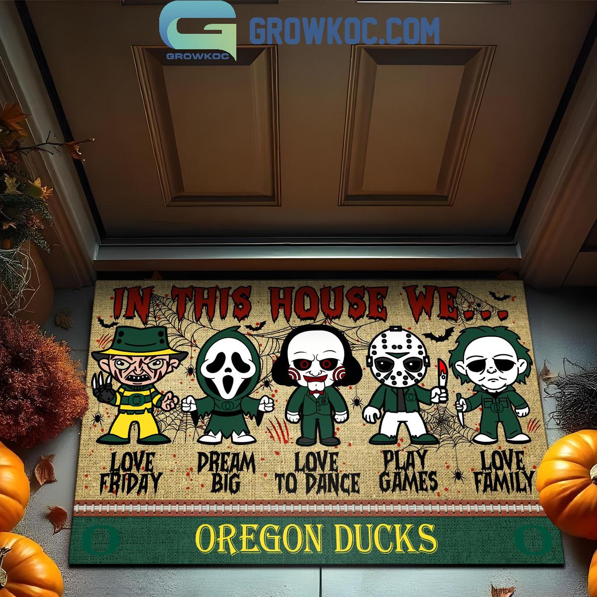 Oregon Ducks In This House We Love Halloween Horror Movies Doormat 1 EVY53