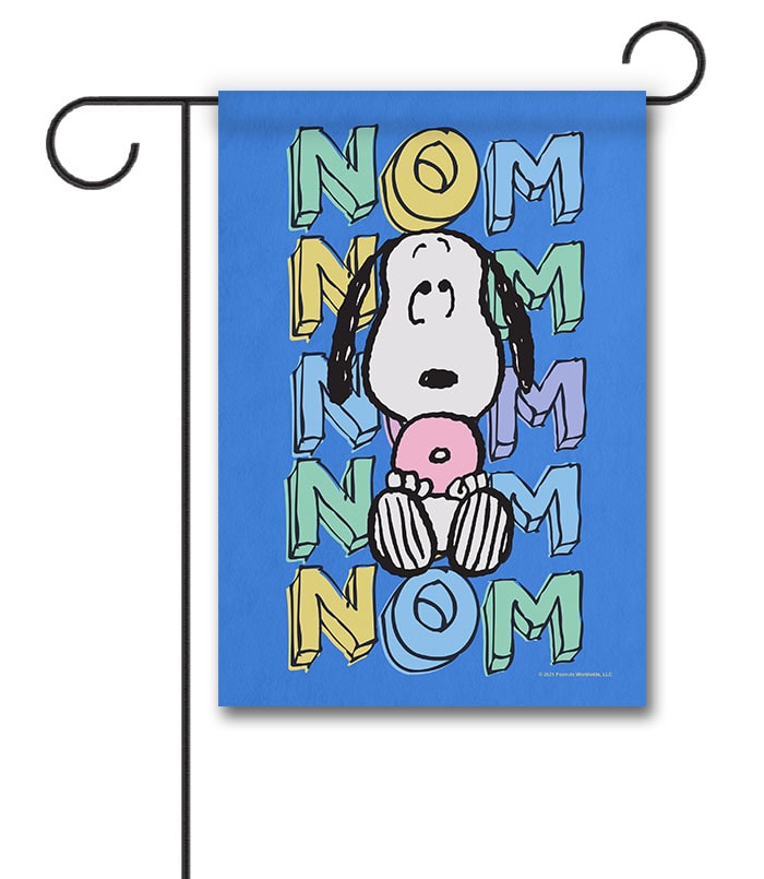 PNT2503 Snoopy with Donut Snoopy Garden Flag