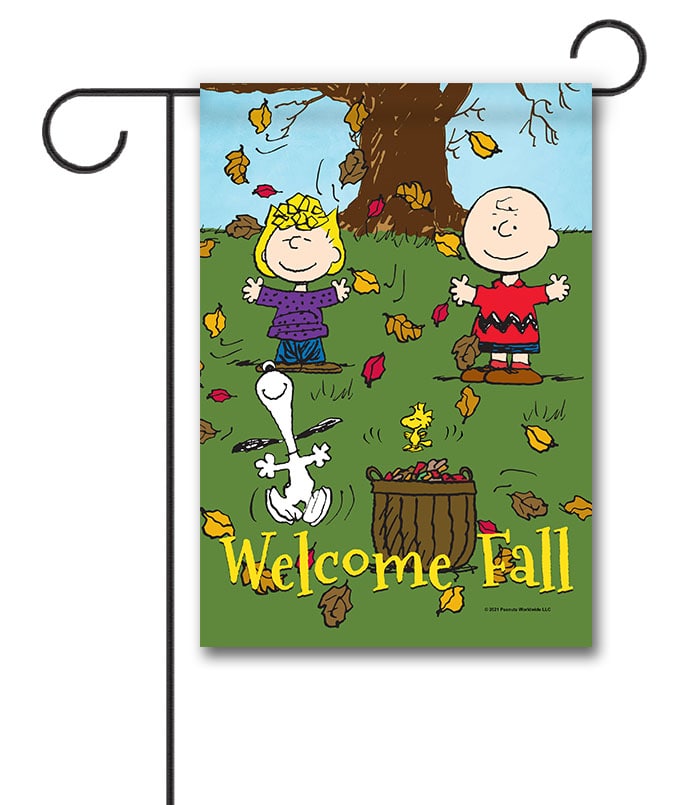 PNT2551 Peanuts Welcome Fall Garden Flag