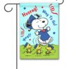 PNT2568 Peanuts Snoopy Graduation Garden Flag