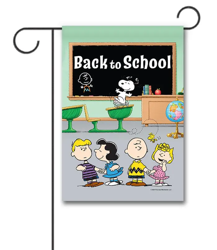 PNT2796 Peanuts Back to School Garden Flag