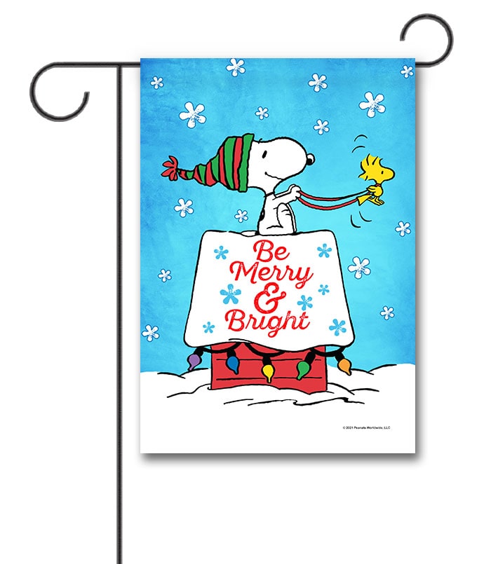 PNT2806 Peanuts Woodstock and Snoopy Christmas Garden Flag