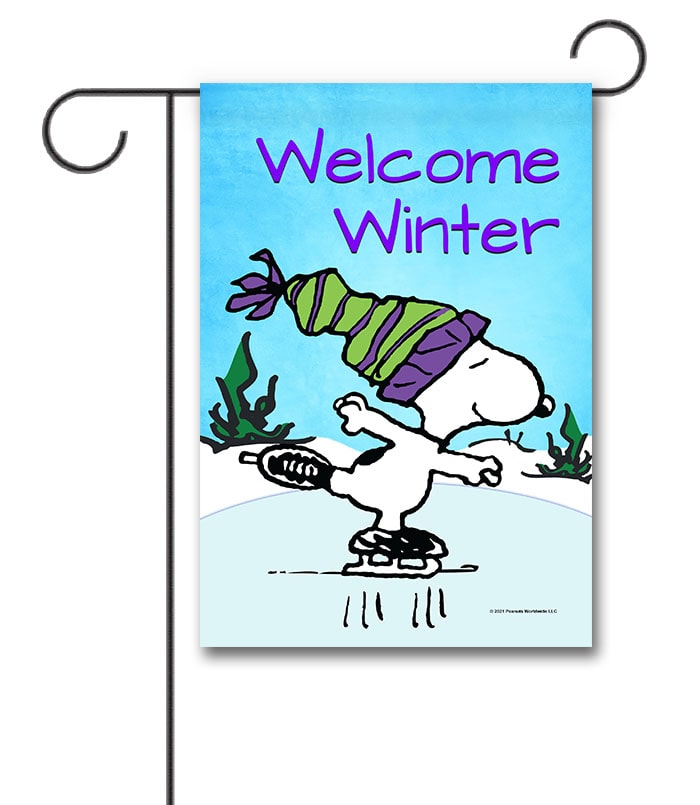 PNT2815 Peanuts Skating Snoopy Winter Garden Flag