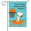 PNT3381 Peanuts Snoopy Basketball Garden FLag