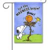 PNT3388 Peanuts Snoopy March Madness Basketball Garden Flag