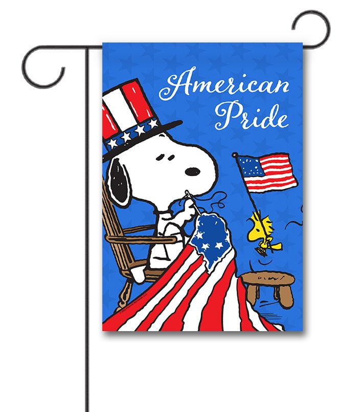 PNT3466 Peanuts Woodstock and Snoopy Patriotic Garden Flag