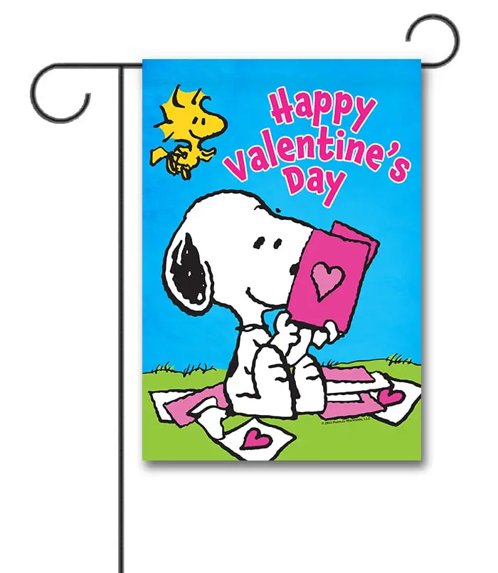 PNT3528 Peanuts Snoopy and Woodstock Valentines Garden Flag