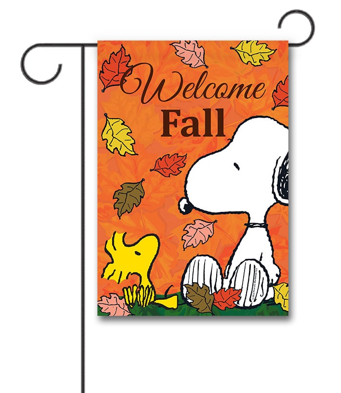 PNT3678 Peanuts Snoopy Welcome Fall Garden Flag