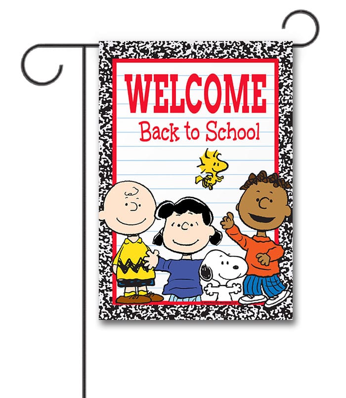 PNT4019 Peanuts Back to School Garden Flag