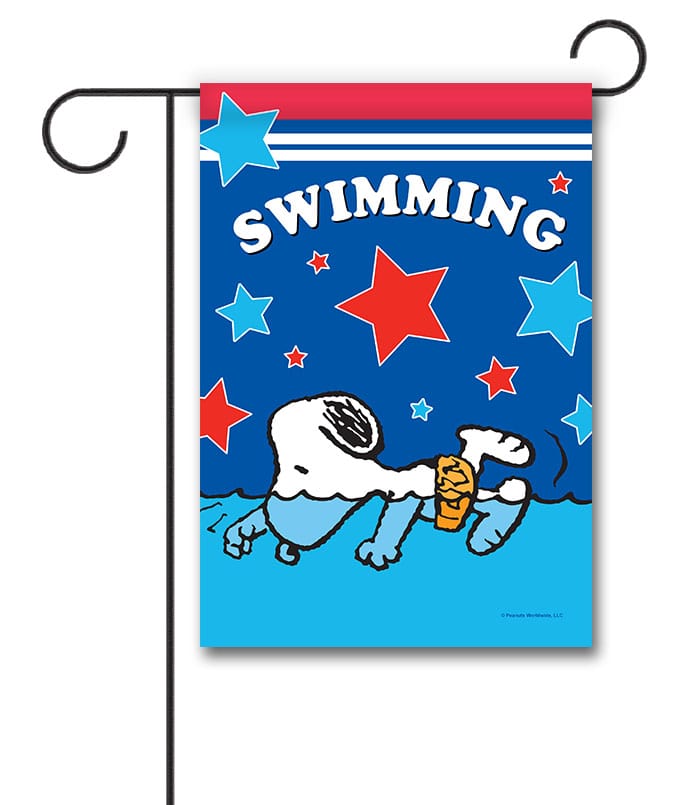 PNT4362 Peanuts Snoopy Swimming Patriotic Garden Flag