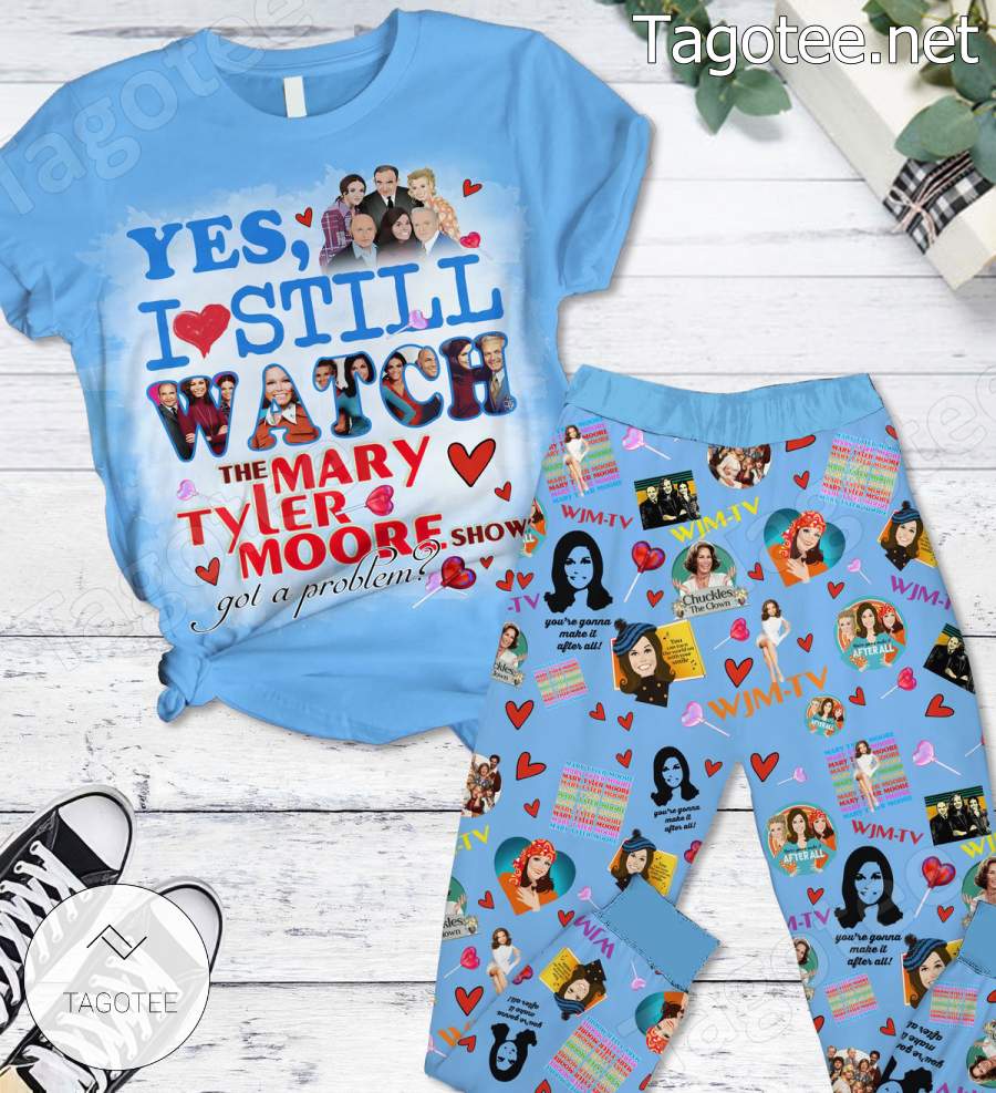 Yes I Still Watch The Mary Tyler Moore Show Pajamas Set