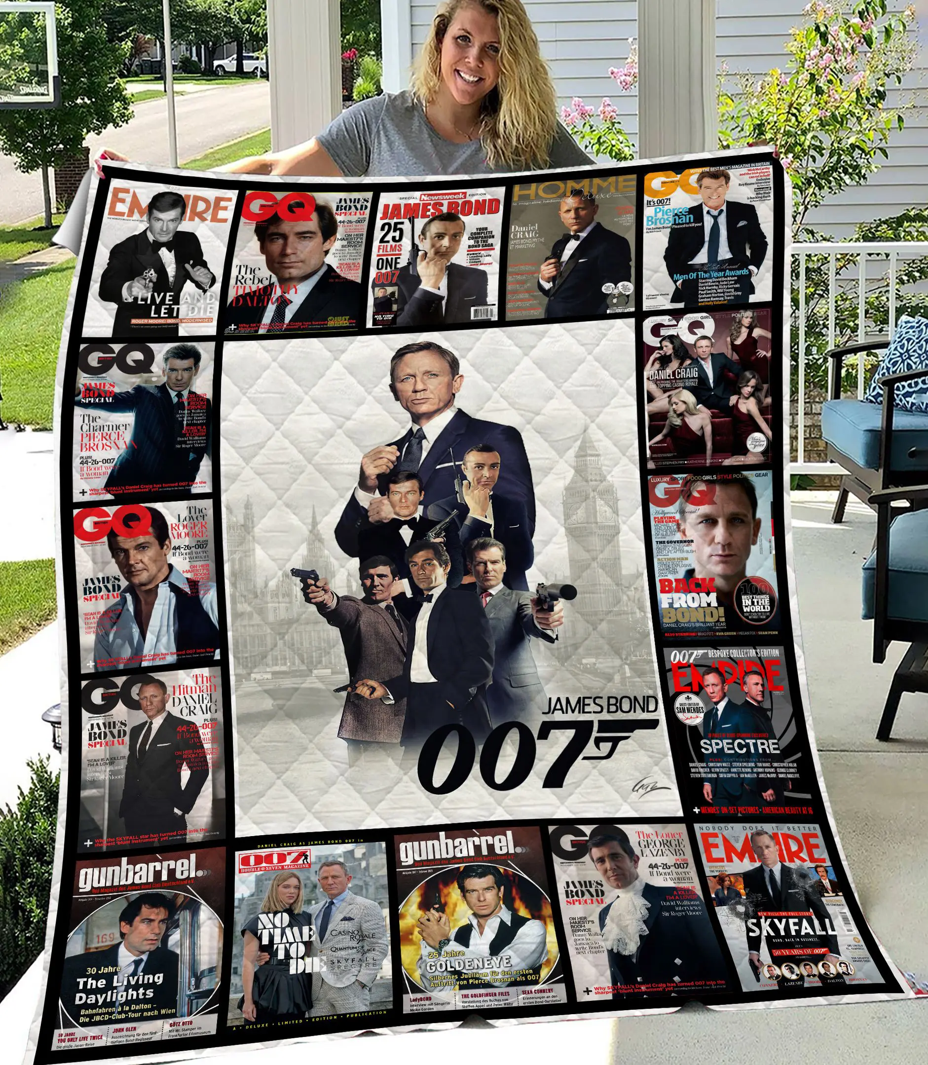inside the world of james bond blanket m0min