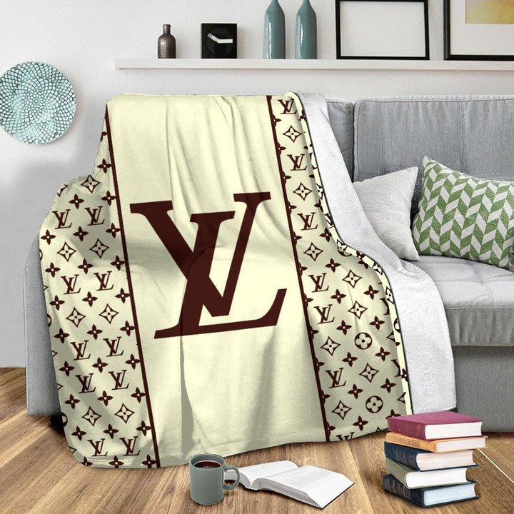 louis vuitton beige limited editition fleece blankets 031 xbcm8