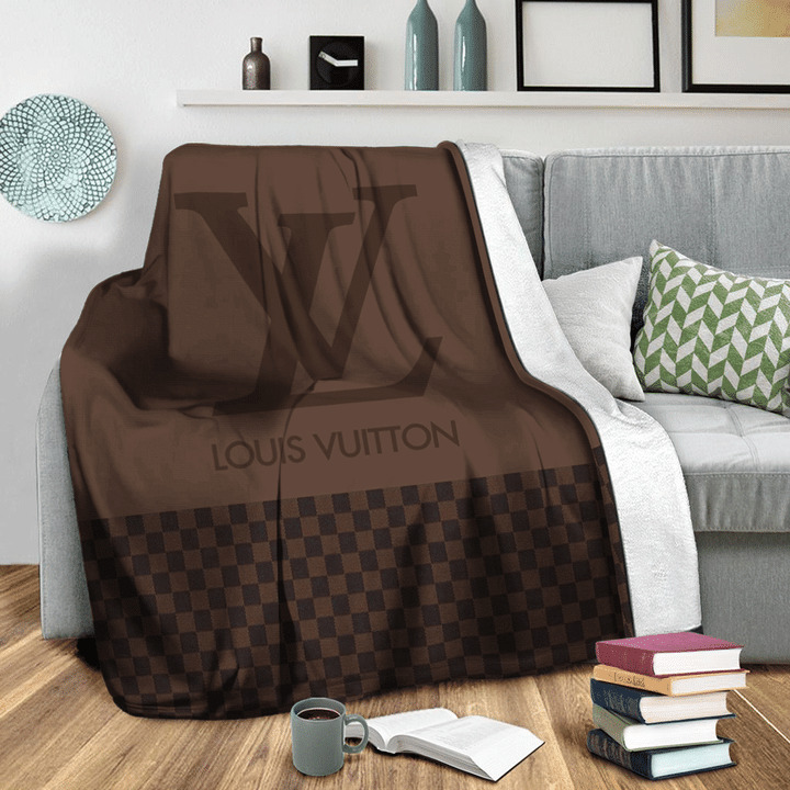 louis vuitton brown limited editition fleece blankets 032 amjof