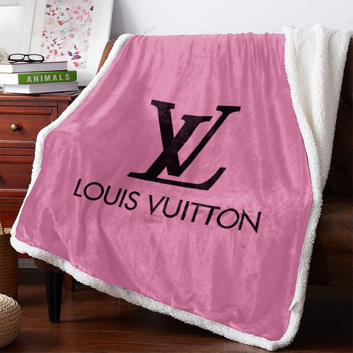 louis vuitton limited edition 3d fleece blanket shiv0