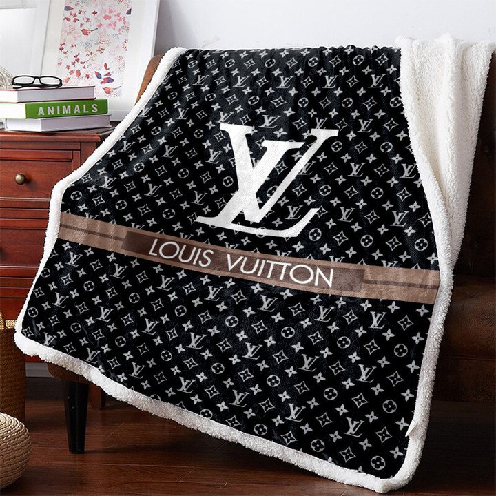 louis vuitton luxury fleece blanket original 169 3c393