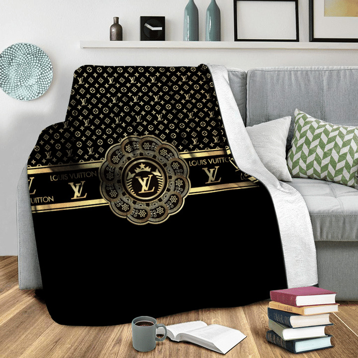 louis vuitton royal limited editition fleece blankets 029 gfoqe