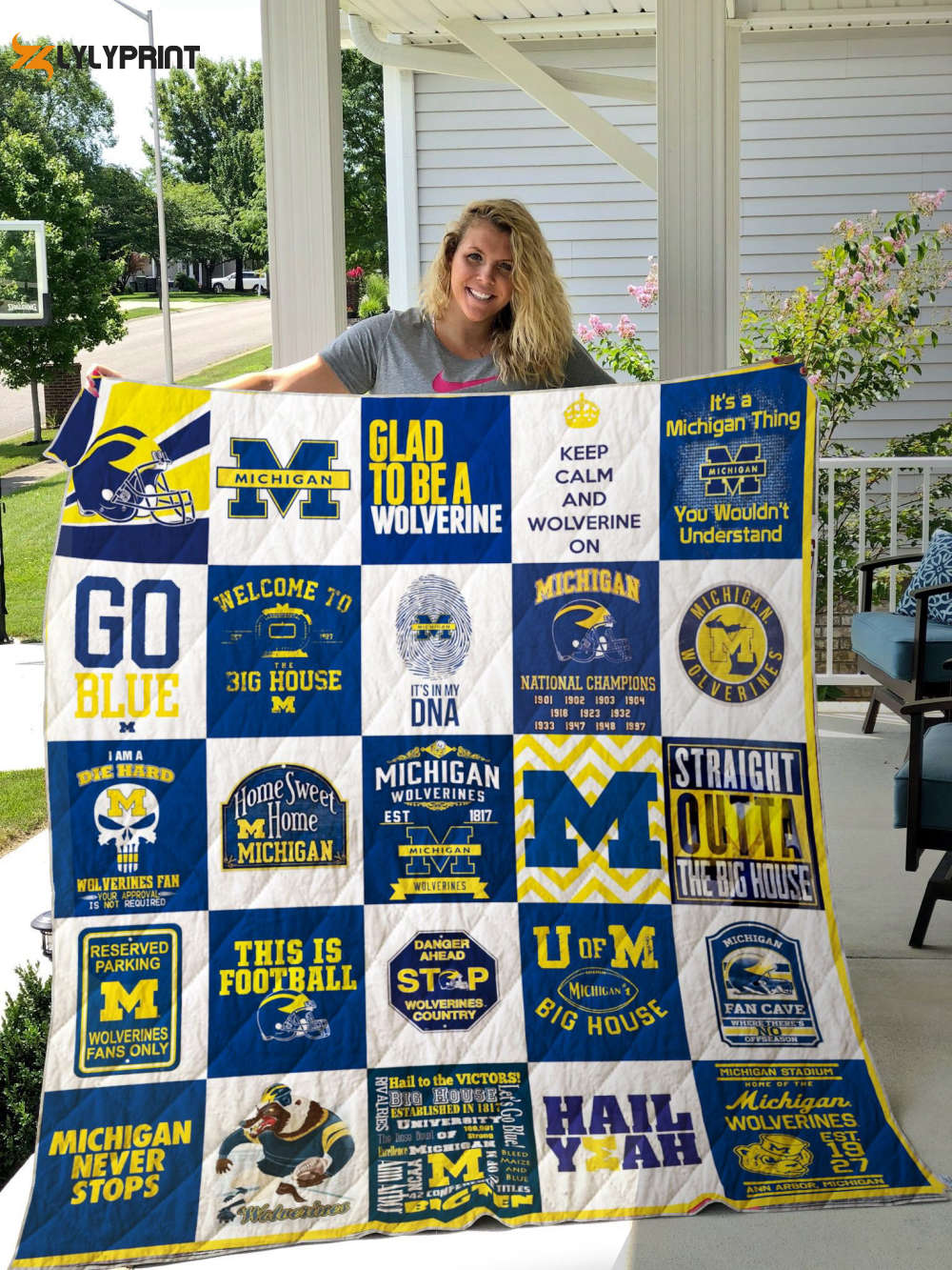 michigan wolverines quilt blanket 1