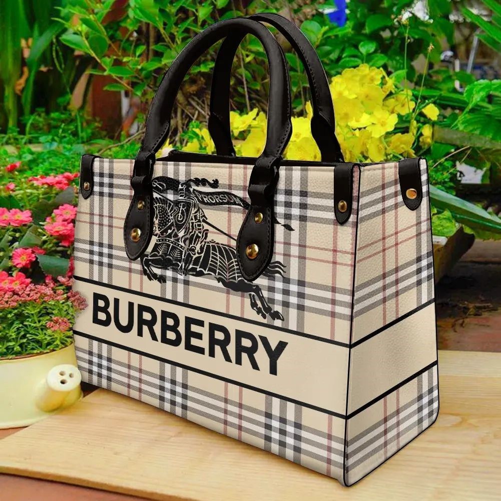 Burberry Women Leather Handbag UC.jpg new